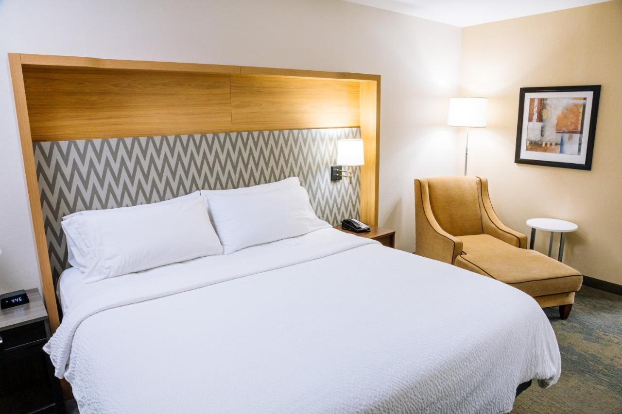 Holiday Inn Hotel & Suites Stockbridge-Atlanta I-75 By Ihg Exterior foto